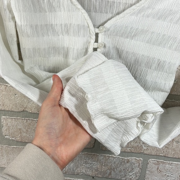 Urban Outfitters Roux Cropped Cardigan- Size XS - Picture 6 of 8